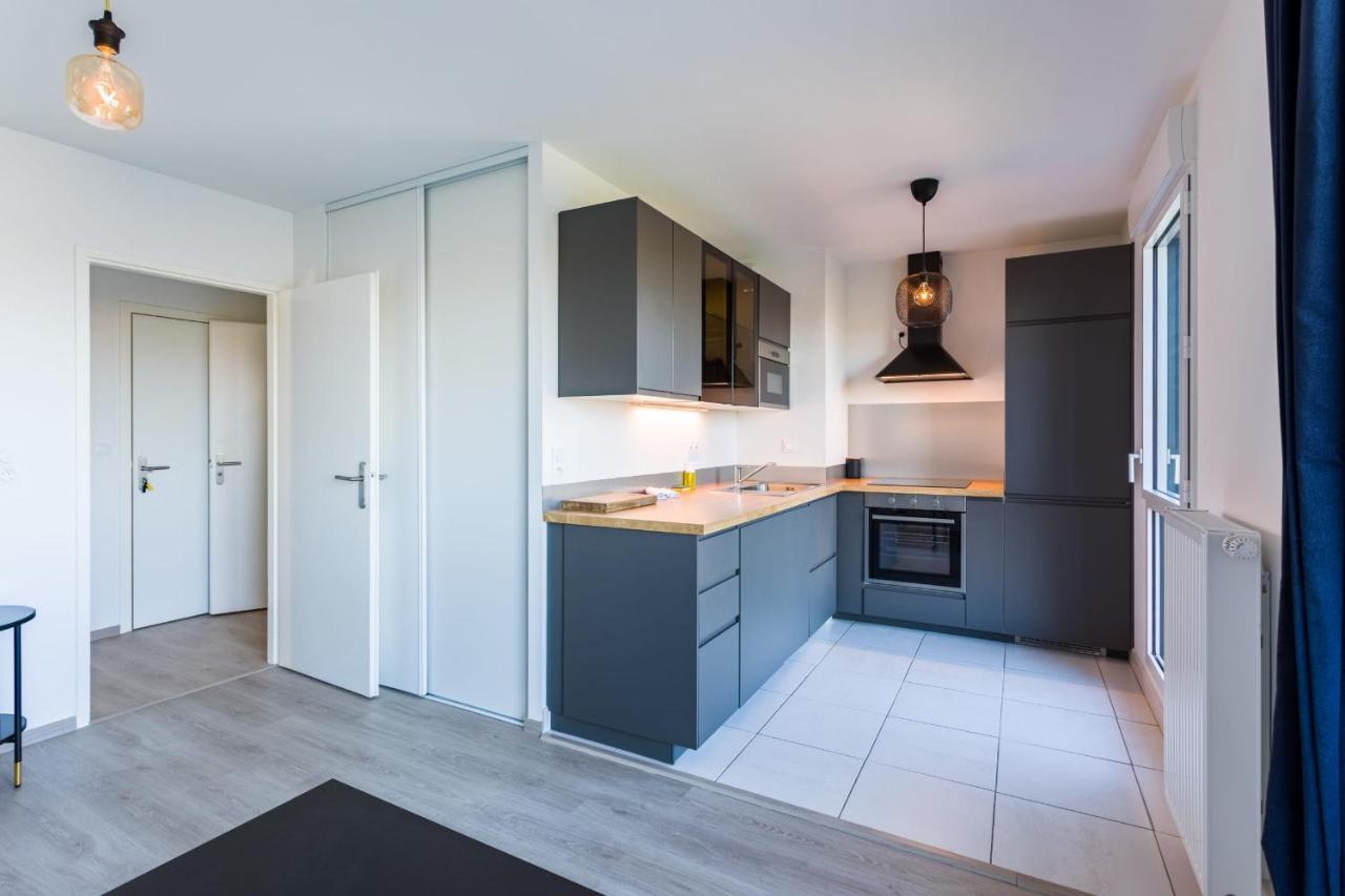 Le Rio, Appartement Avec Terrasse & Parking Рен Екстериор снимка